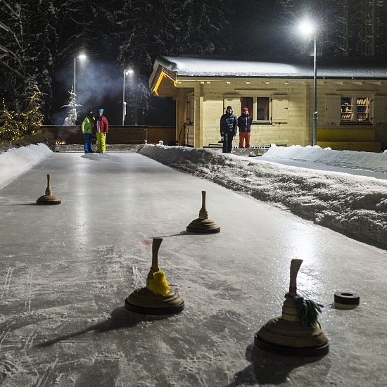 Going_Eislaufplatz_Eisstockschießen_Winter_Felbert_Reiter (10)