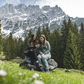 Handy_Wilder Kaiser_Frühling_April24_Foto_Mathäus Gartner (4)