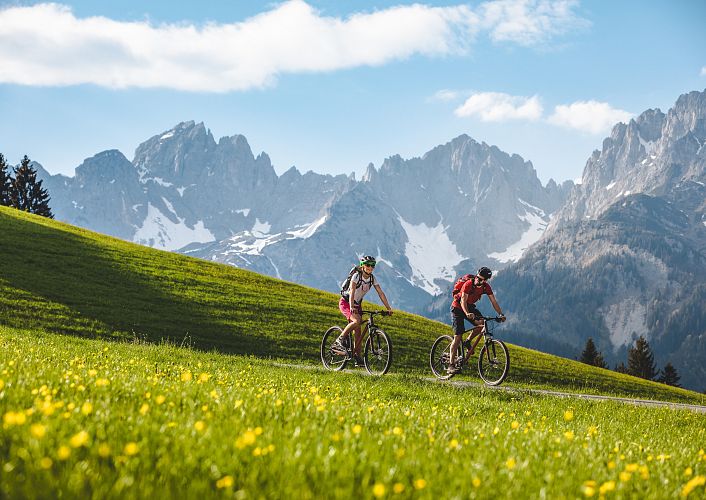 mtb-im-fruehling-wilder-kaiser-foto-von-mathaeus-gartner-3-4