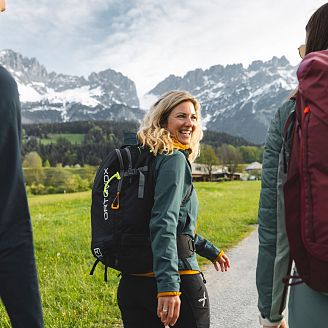 wandern-wandergruppe-wilder-kaiser-fruehling-april24-foto-mathaeus-gartner-13-3