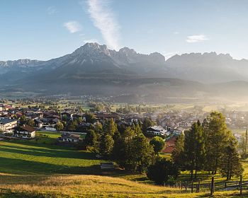 Ortsansicht von Ellmau im Sommer